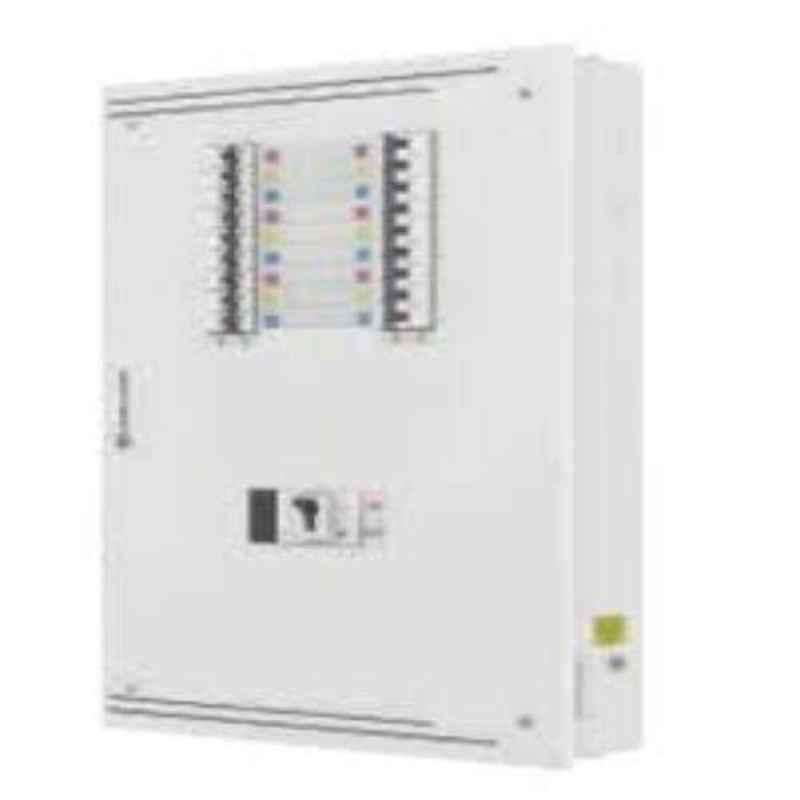 L&T 6 Ways Metal Door IP54 Vertical TPN DB with Modulal Incomer, DBVTL00654