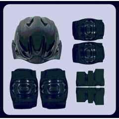 RB International Plastic & EVA Foam Black Skating Kit Premiumm-031 Skating Kit