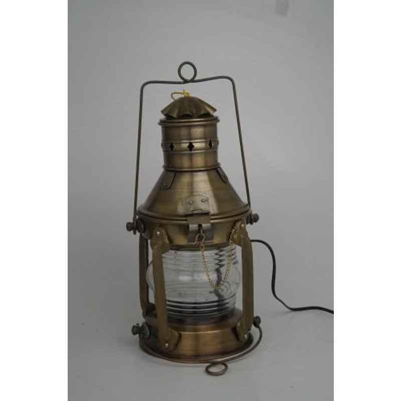 Tucasa Vintage Table Lamp with Antique Brass Shade, AT-09