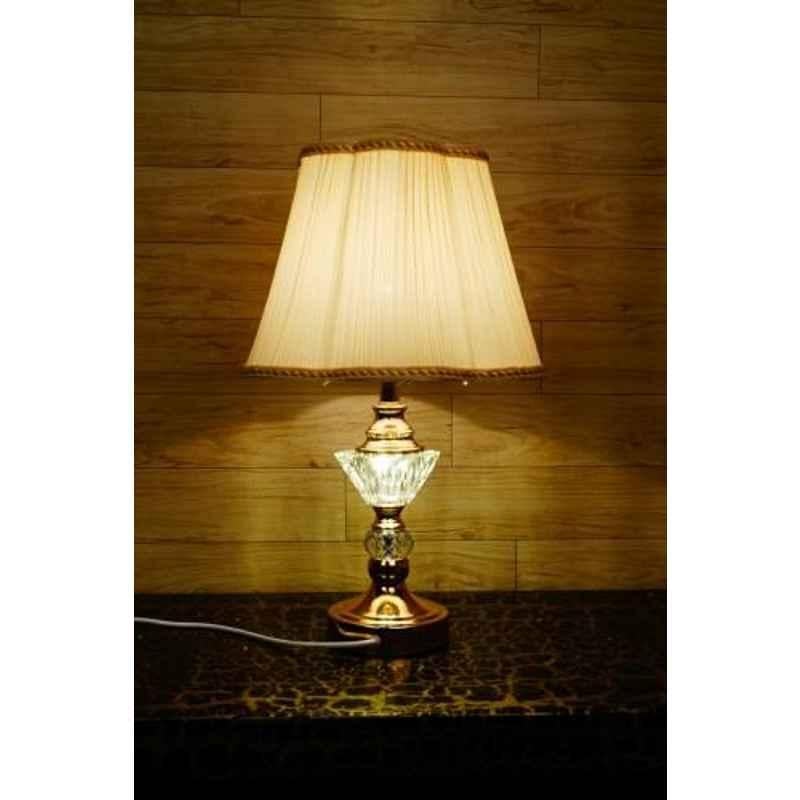 Tucasa Metal Classic Table Lamp with Off White Satin Shade, P8-B