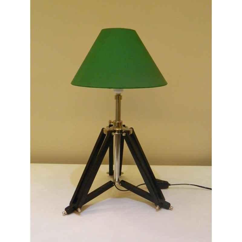 Tucasa Mango Wood Black Tripod Table Lamp with Polycotton Green Shade, P-21