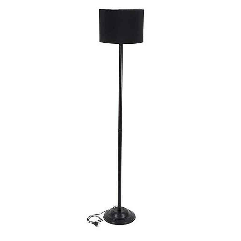 Tucasa Black Metal Floor Lamp with Black Cylinder Shade, LG-897