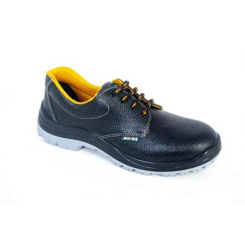 Safety on sale shoes moglix