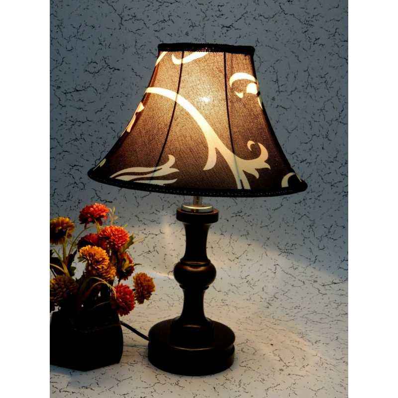 Tucasa Fabulous Wooden Table Lamp with Poly Silk Shade 4, LG-1042
