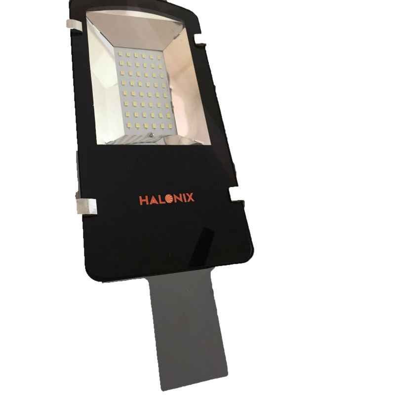 Halonix 26W Warm White Lumin LED Street Light