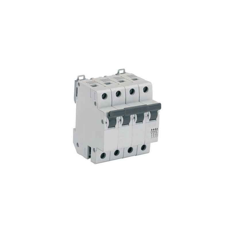 Benlo 25A 4 Pole Two Way Switch MCB Changeover (Pack of 3)