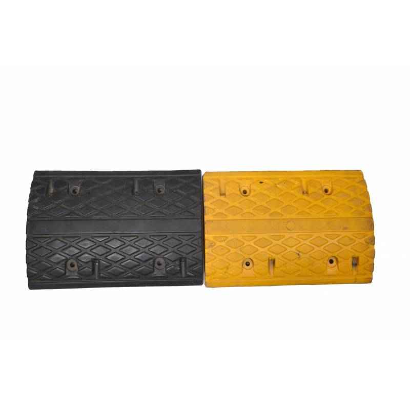 KT 50 mm Yellow and Black Rubber Base Speed Breaker