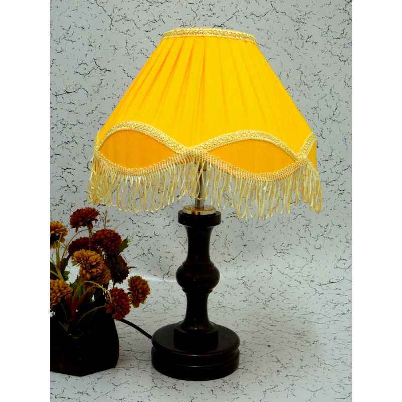 Tucasa Fabulous Wooden Table Lamp with Yellow Lac Shade, LG-1036