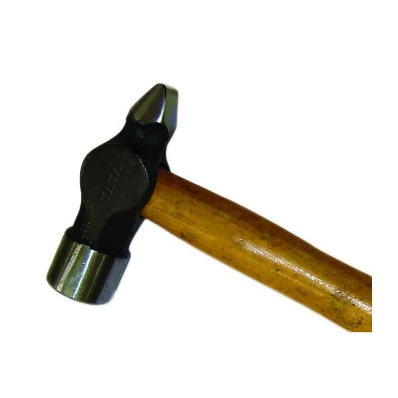Tata Agrico 500g Cross Pein Hammer with Wooden Handle, HMC009
