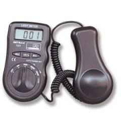 Metravi 1331 Digital Lux Meter (Range: 200-50000 Lux)