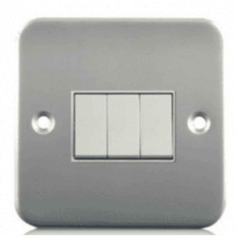 Micron 10A 3G 2 Way 230V Metal Grey Clad Switch, MME-MC006