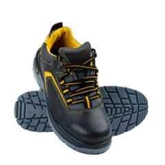 Mallcom Guina S1NB Low Ankle Steel Toe Safety Shoes, Size: 5