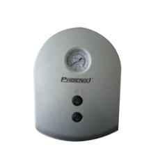 Phoenix TE-06 Tyre Inflator with Torch