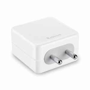 Robotek Boot 30W White Mobile Charger with 1m V8 Micro USB Cable