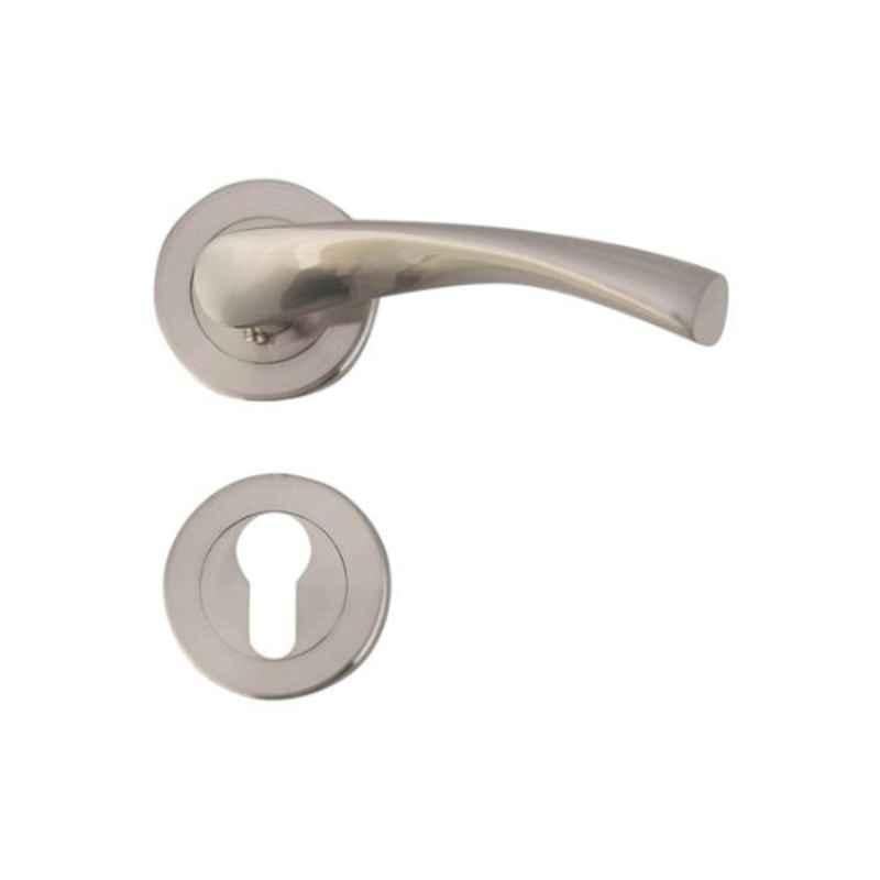 Yale Milano Silver Door Handle with Keyhole, IT7243