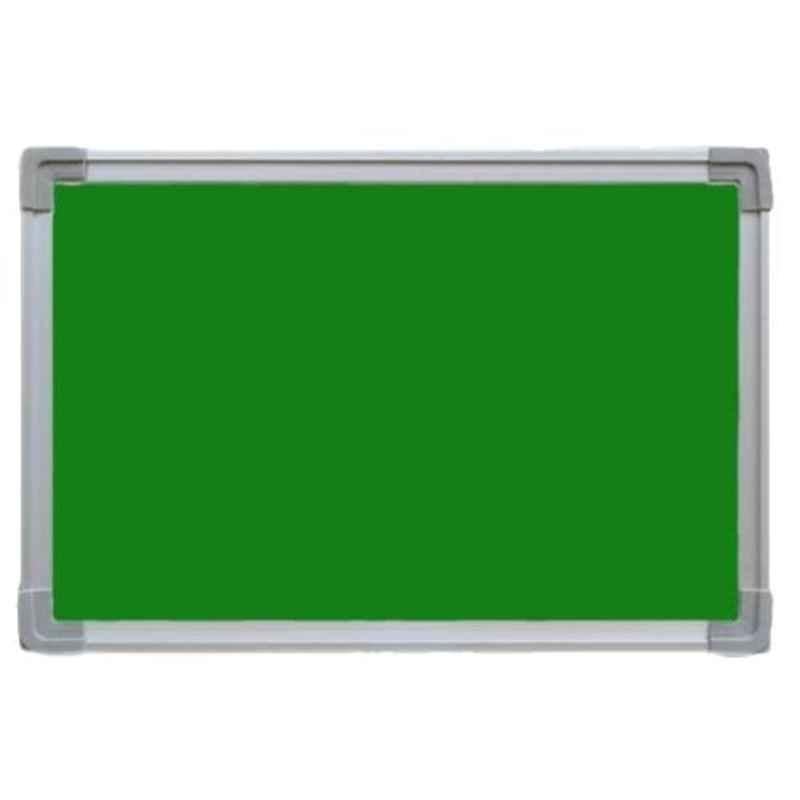 Standard 4x3ft Green Notice & Pin Up Board