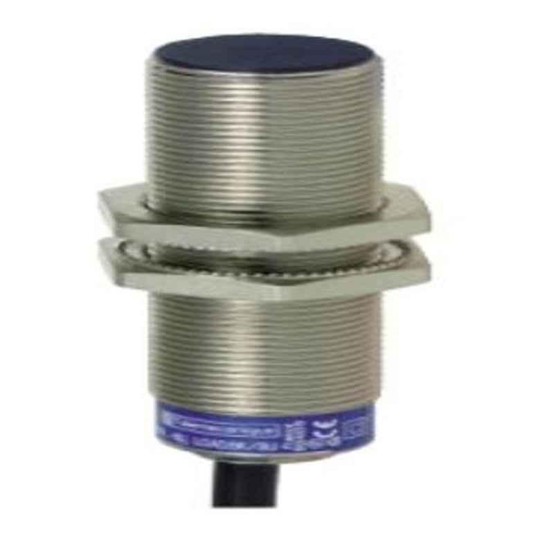 Schneider 8x62mm 12-48 VDC XS6 M18 Brass Inductive Proximity Sensor, XS618B1PAL10