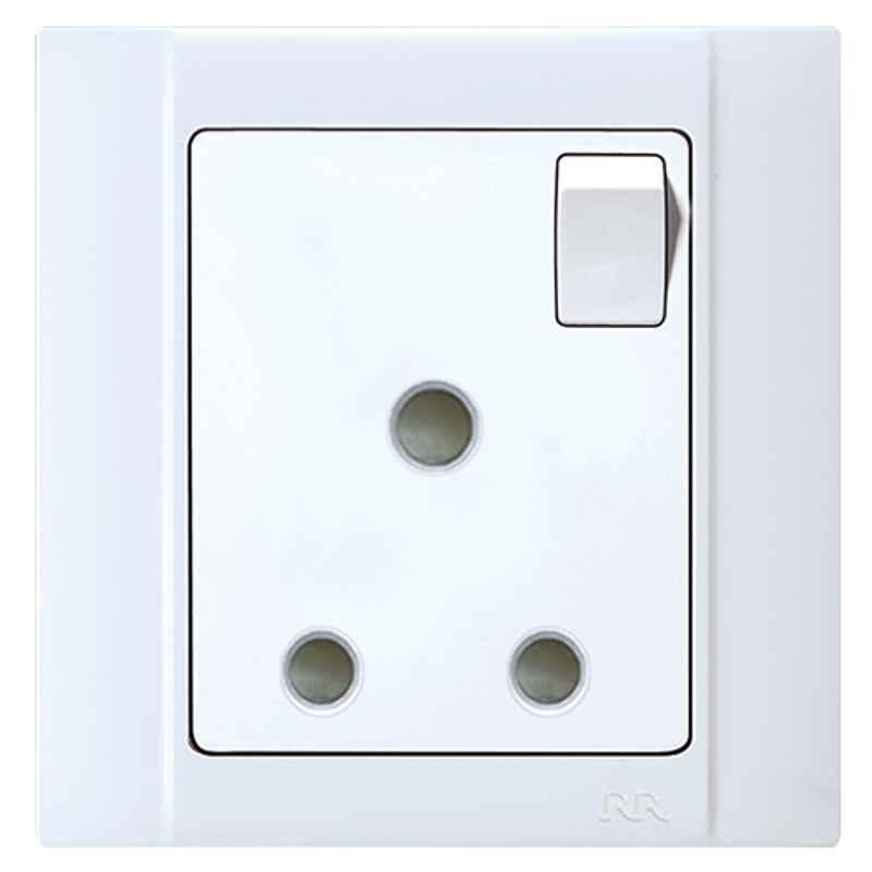 RR White 15A Outlet Switched Socket, VN6672