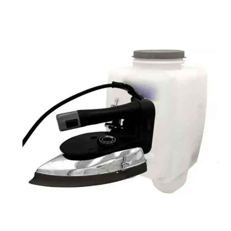 Steam iron deals with water tank