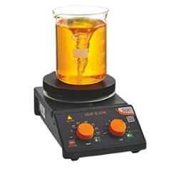 Glassco by Dan Logitech Analog Aluminium Ceramic Top Coated Magnetic Stirrer with Hotplate, 610.DNAG.01