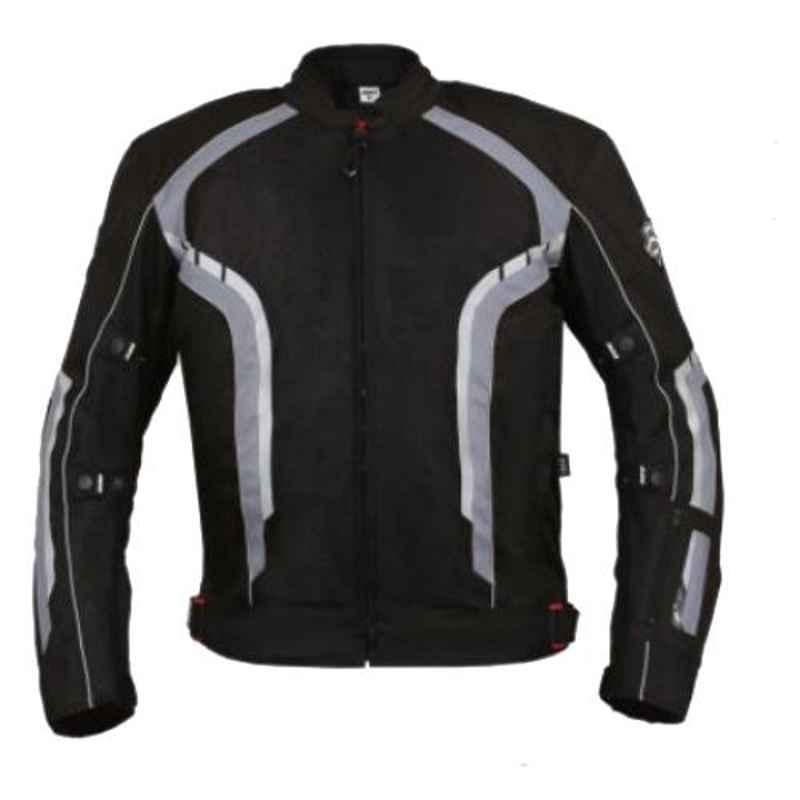 How Long Should a Motorcycle Jacket Be? 5 Tips for the Perfect Fit -  AGVSPORT