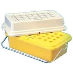 Tarsons 32 Places Lab Mini Cooler with Gel Filled Cover, 525060