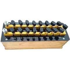 WKM 1-1000Ohms 9/16 inch Manganian Coil Brass & Bakelite Resistance Box
