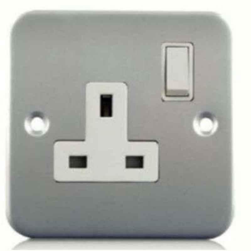 Micron 13A 1 Gang Metal Grey Clad Switched Socket, MME-MC015
