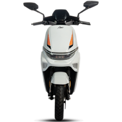 Amo Electric Bikes Brisk LA 25km/hr 60V Non RTO White Electric Scooter with 60-70 km Per Charge Range