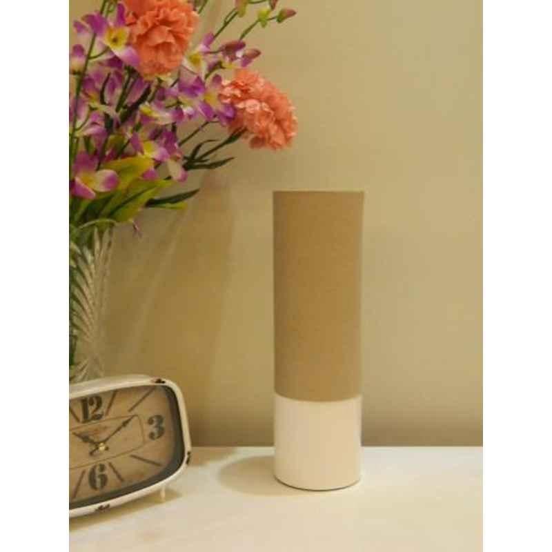 Tucasa Ceramic Table Lamp with Beigh Cotton Shade, PI-J-2