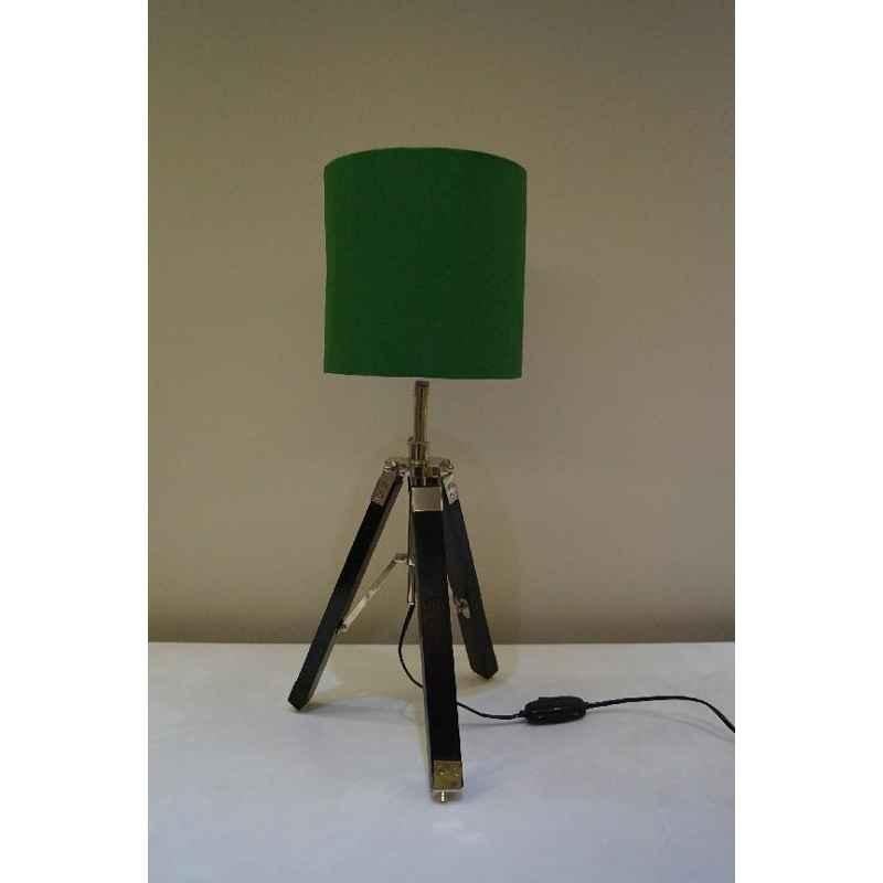 Tucasa Mango Wood Black Tripod Table Lamp with Polycotton Green Shade, P-49