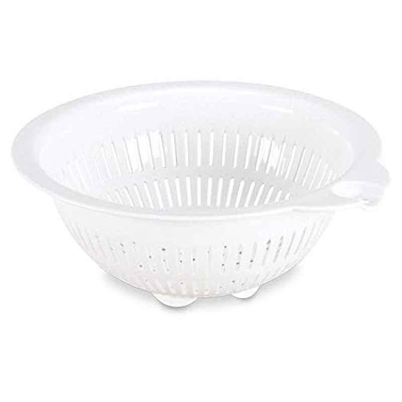 Sterilite Plastic White Bowl Strainer, 204625